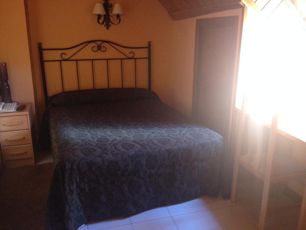Hostal Centro Sallent De Gallego Bilik gambar